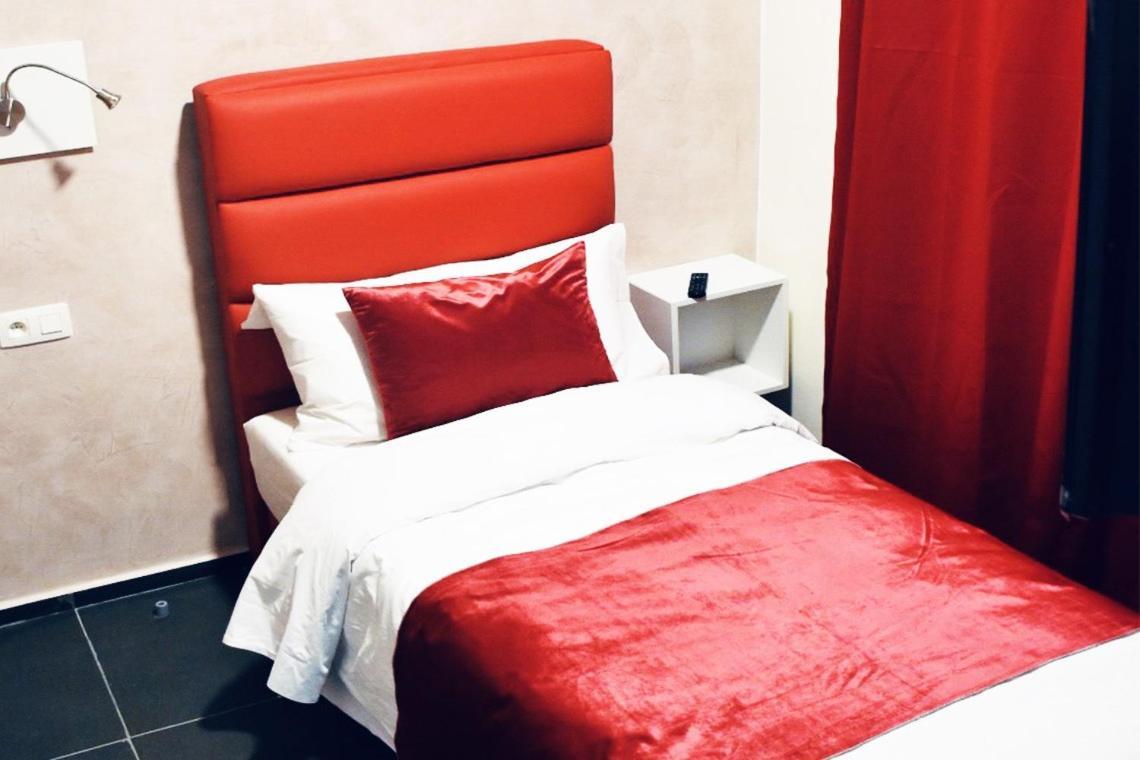 Hotel Onyx Expo Jette Eksteriør bilde